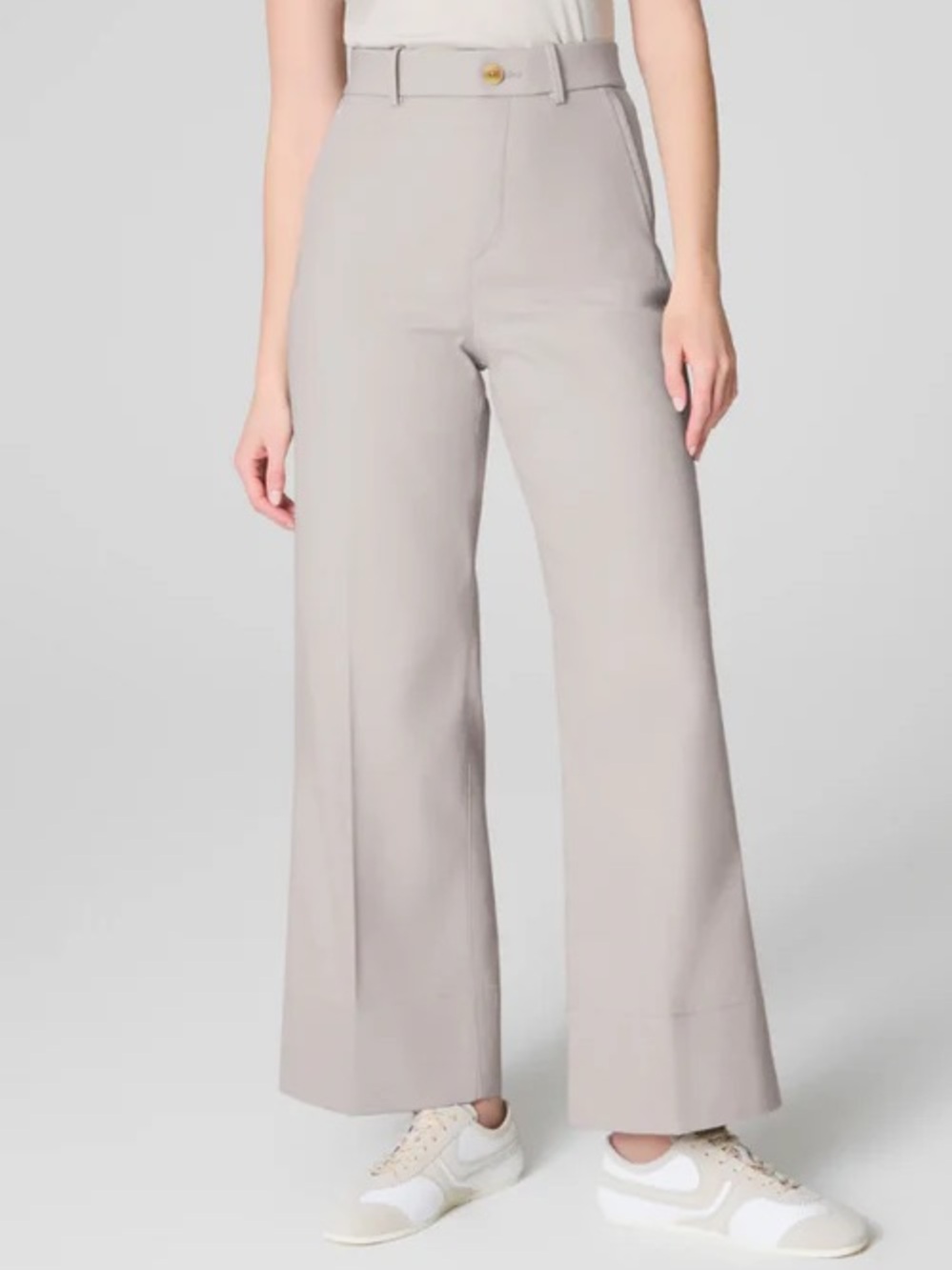 SPANXsupersmooth® Stretch Twill
Cropped Wide Leg Pant in Bone Size Large - Picture 8 of 9